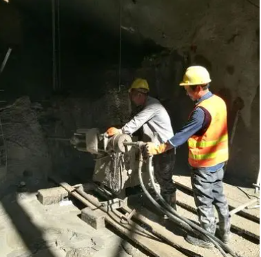 鸡东水下抗分散灌浆料特点 水下不分散注浆料介绍